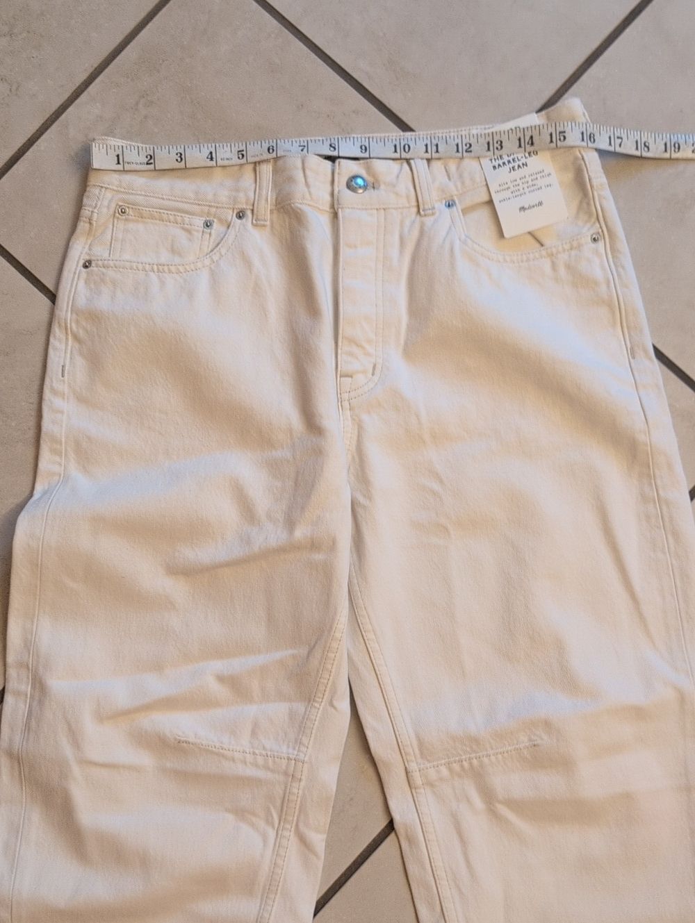 NWT Madewell Petite Darted Barrel-Leg Jean Vintage Canvas White Denim Size 28P - Picture 7 of 13